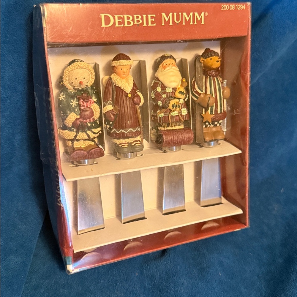 Debbie Mumm Holiday spreaders. NEW
